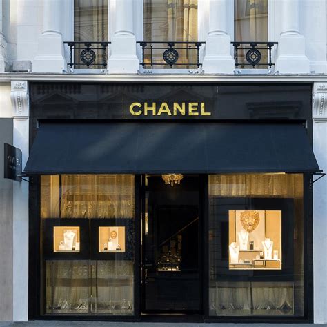 chanel boutique bond street